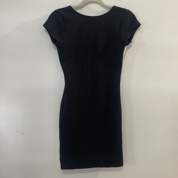 Black and white mini dress - Picture 3 of 7